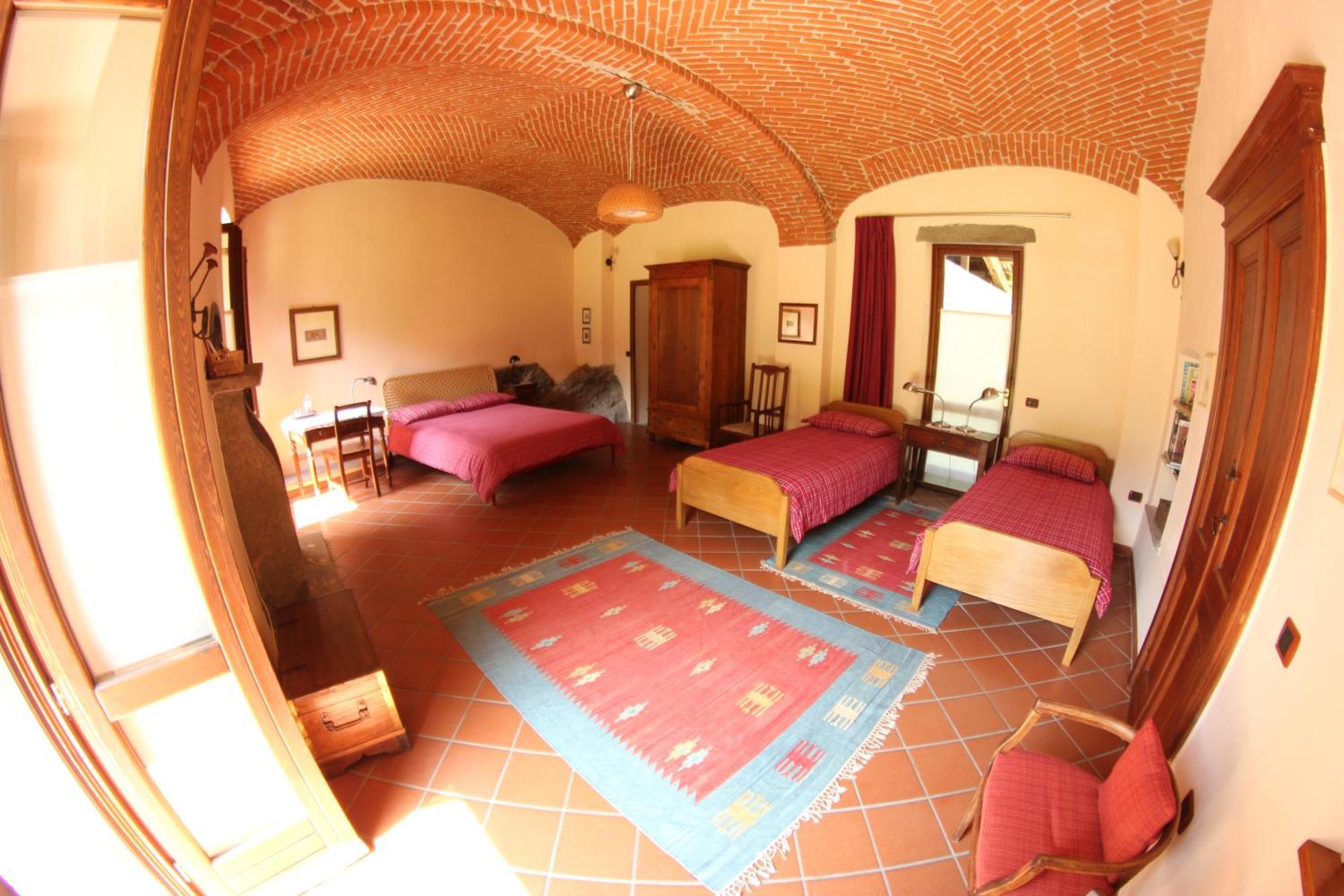 B&B Cascina Moncrava Ivrea Oda fotoğraf